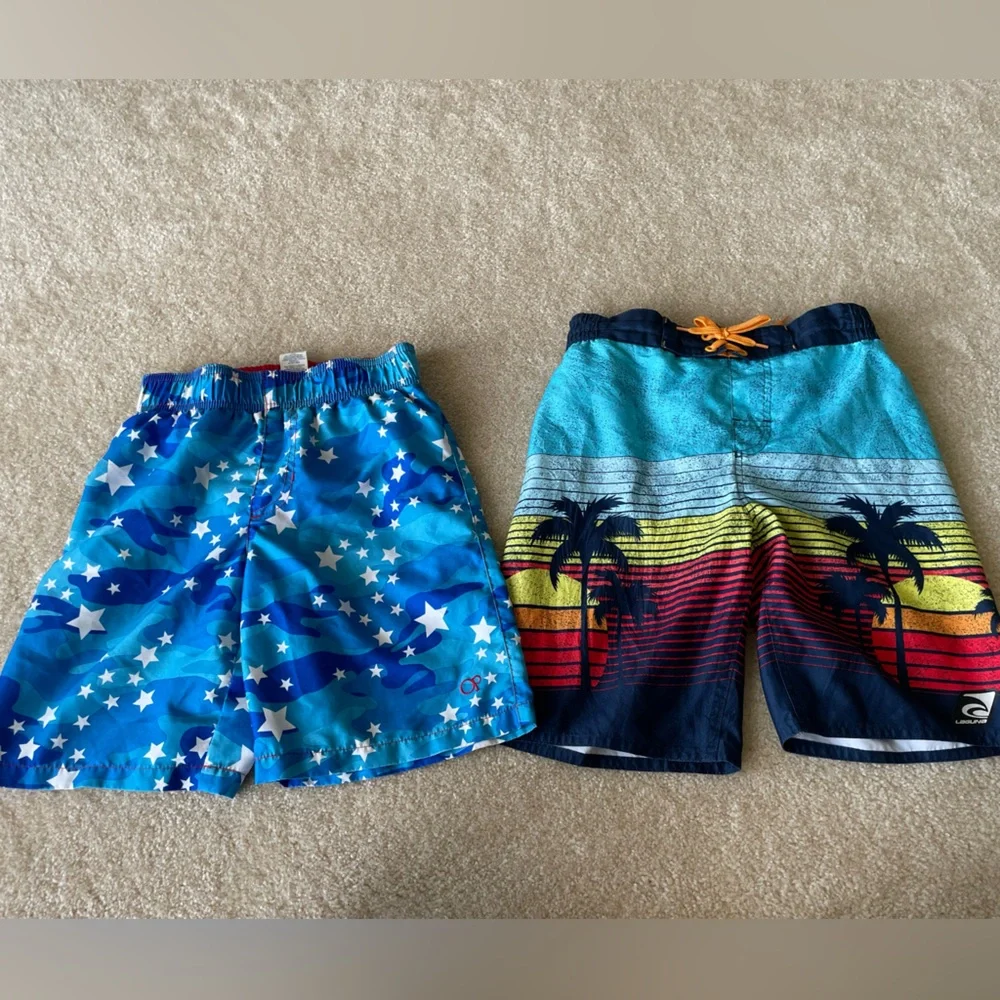 Bundle of 2 boys size M swim‎ shorts.